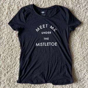 Old Navy Christmas tee